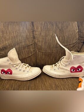 Comme de Garçon Play x Converse